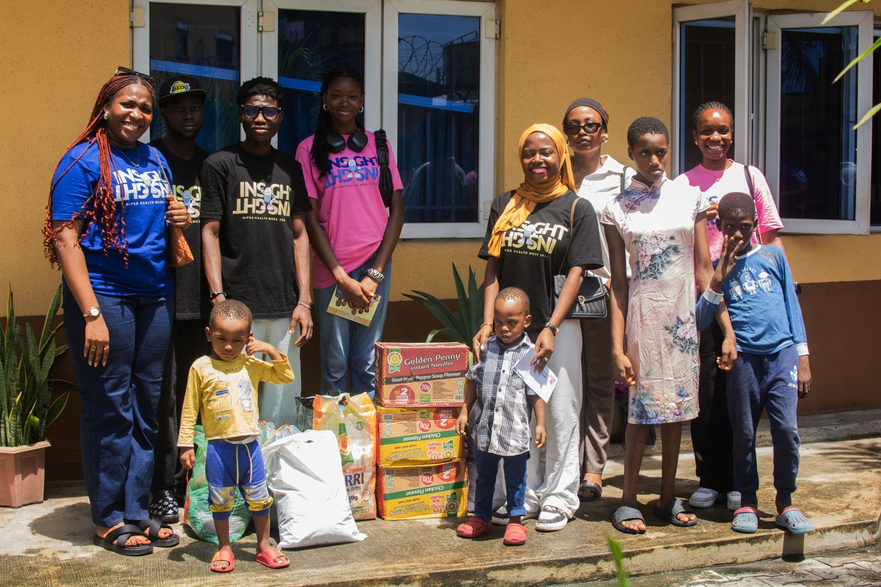 NIPSA UNILAG members during community outreach